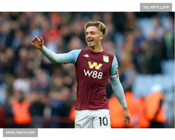 英超球员转会动态与表现分析 热门球员的最新动向与未来趋势探讨 英超球员转会动态与表现分析 热门球员的最新动向与未来趋势探讨